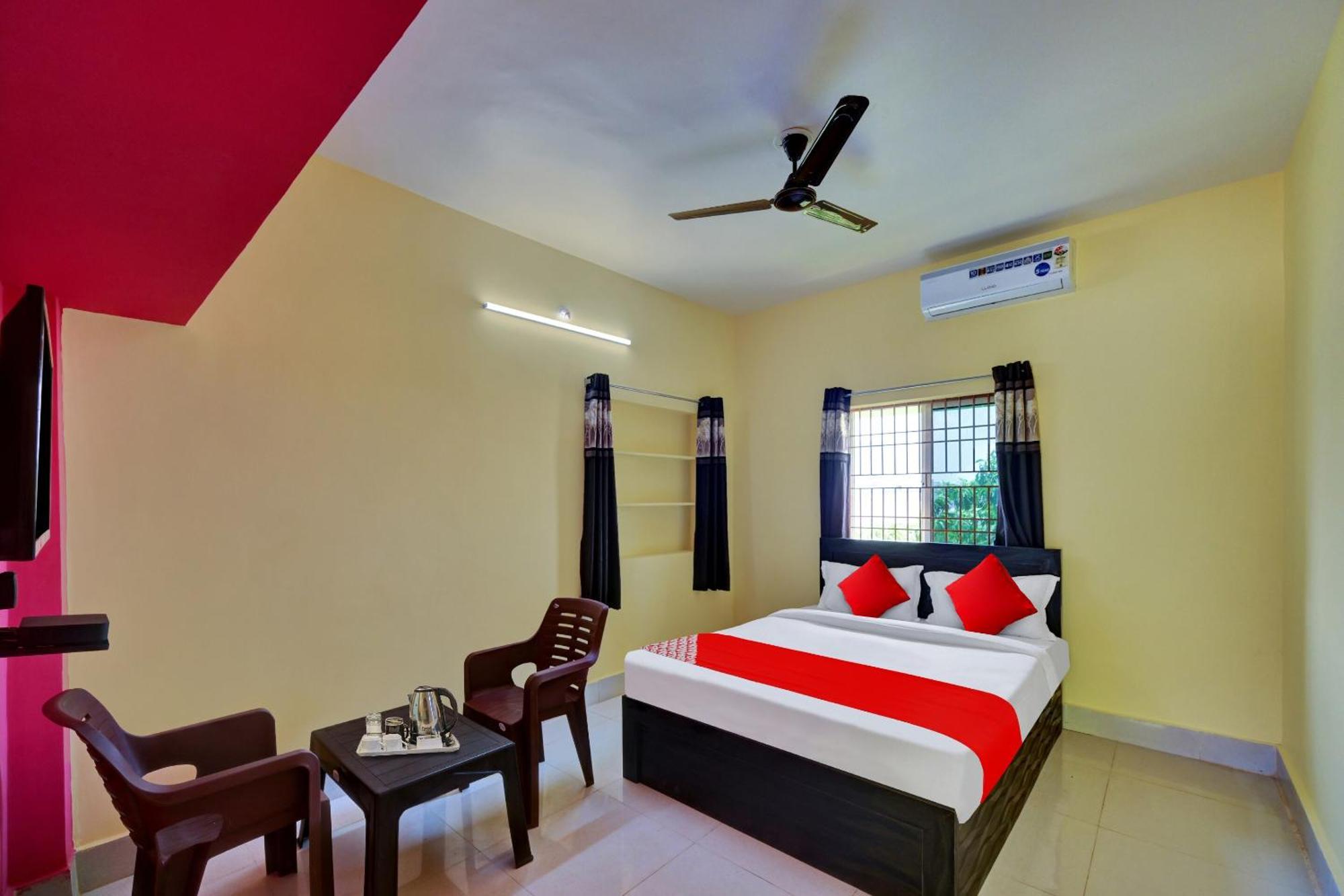 Oyo Flagship 81058 Royal Regalia Hotel Bhubaneswar Exterior foto